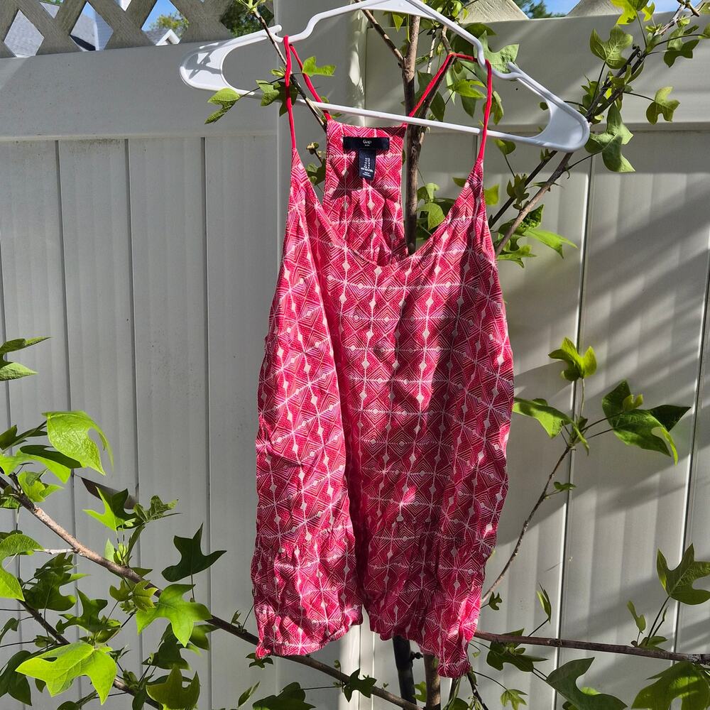 GAP Red Geometric Diamond Print Racerback Cami Tank Top - Size Sm‎